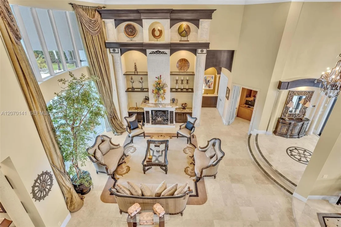 Photo of 3828 Pine Lake Dr
