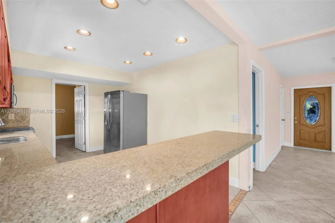 Photo of 4071 NW 3rd Ter