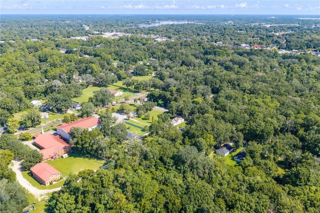 Photo of 1602 ANDERSON RD