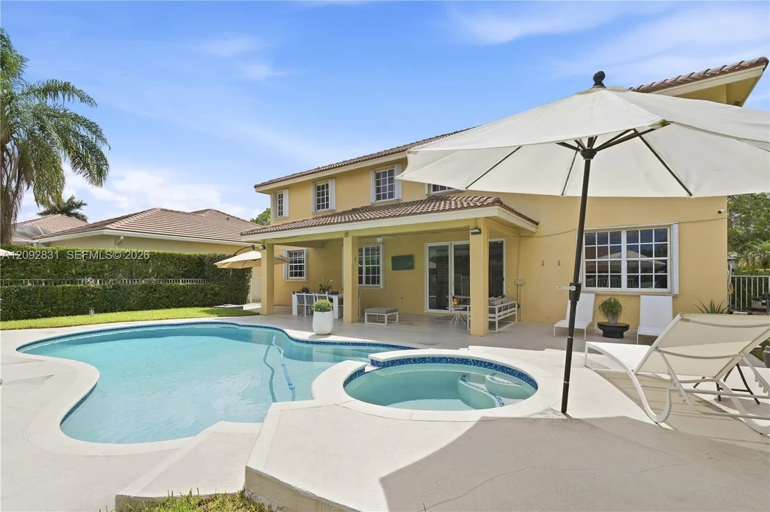 Photo of 1612 Blue Jay Cir