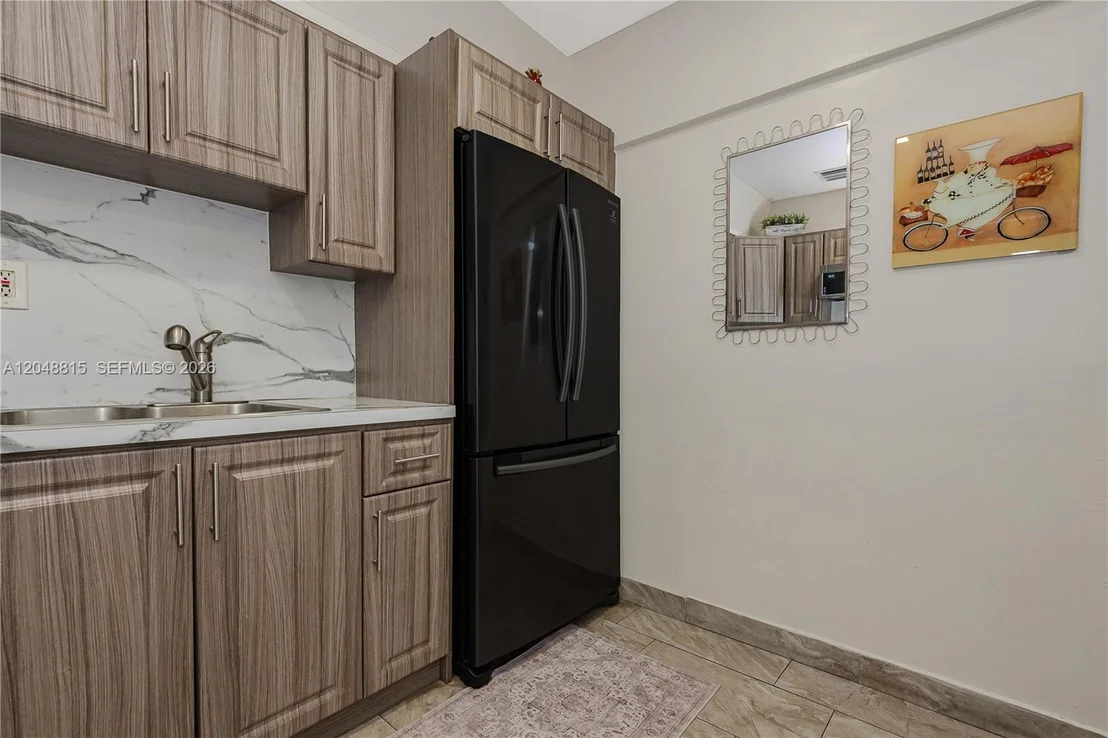 Photo of 750 NE 4th Pl