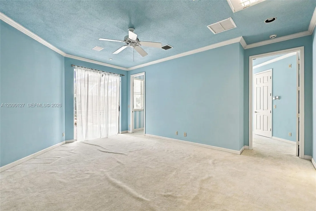 Photo of 173 Orange Tree Dr