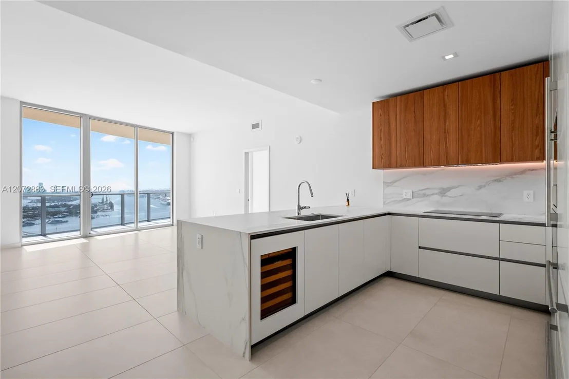 Photo of Unit 3003 at 1400 Biscayne Blvd