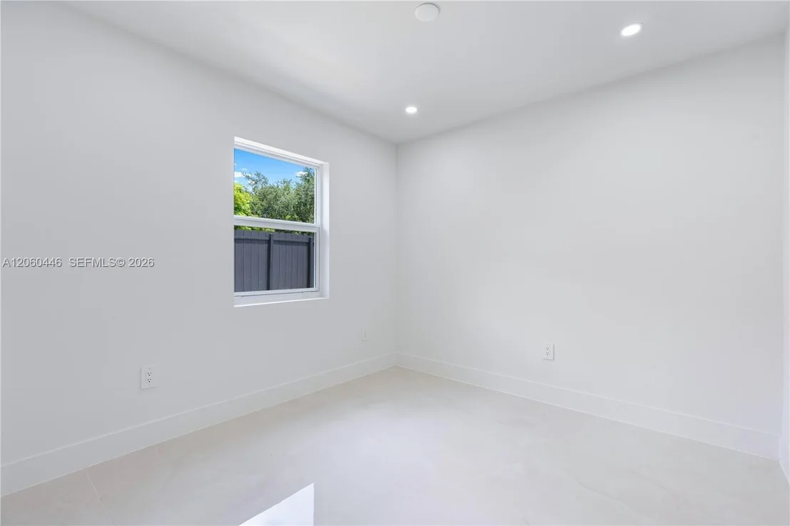 Photo of 35 Allen Rd