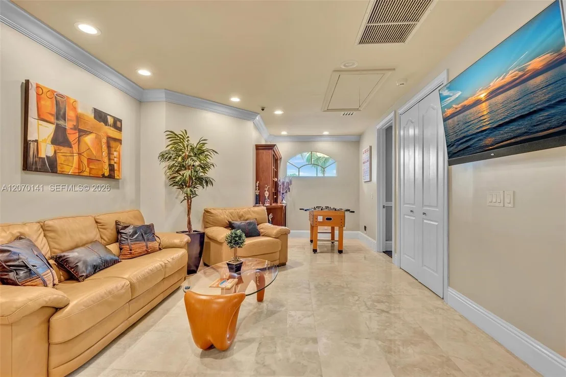 Photo of 3828 Pine Lake Dr
