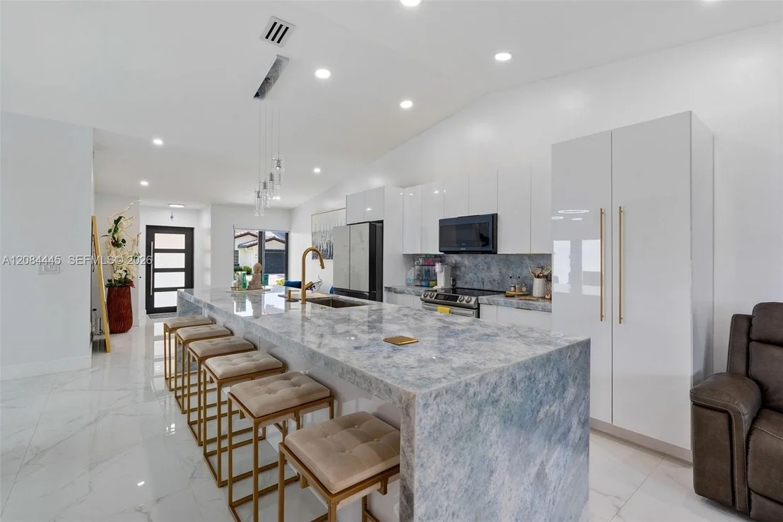 Photo of 17374 NW 66th Pl