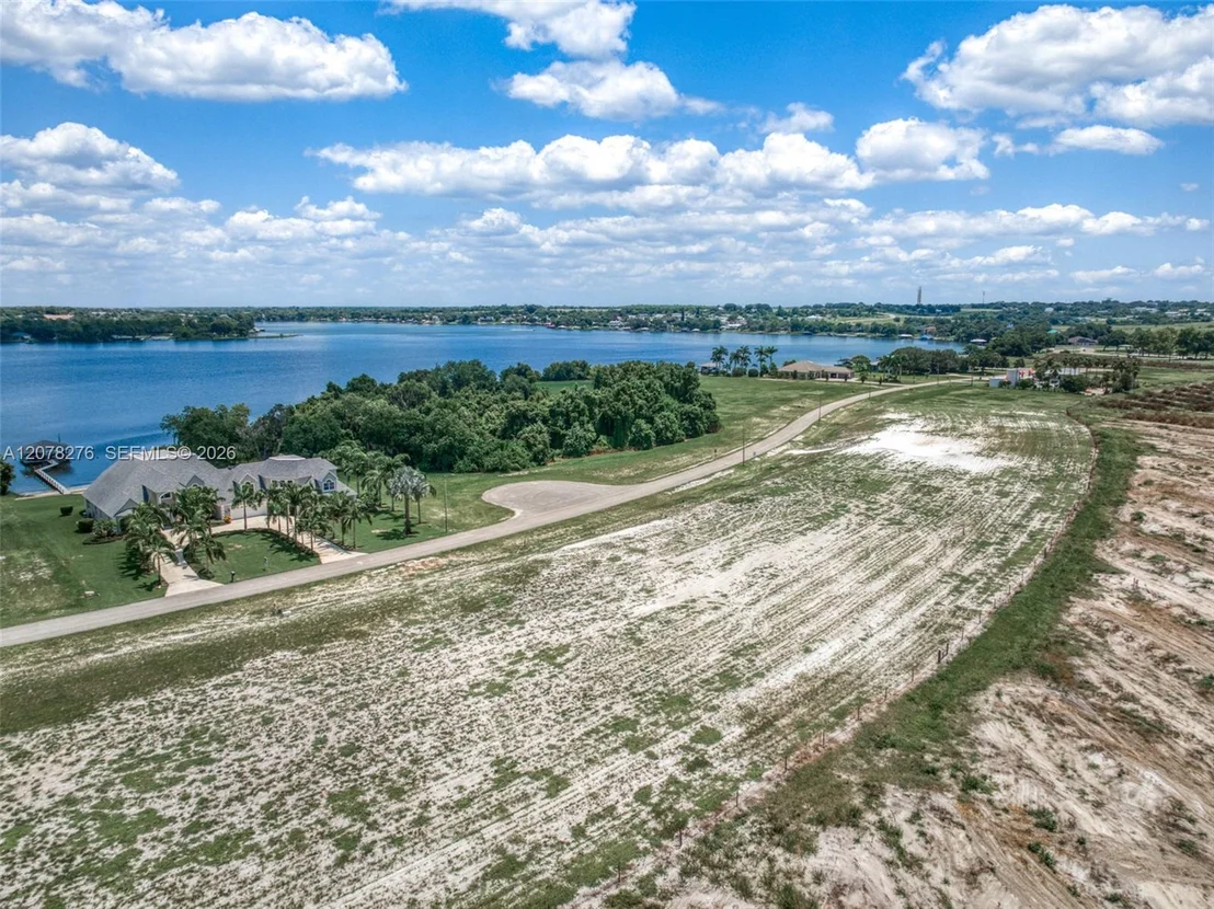 Photo of 135 SUNSET POINTE BLVD