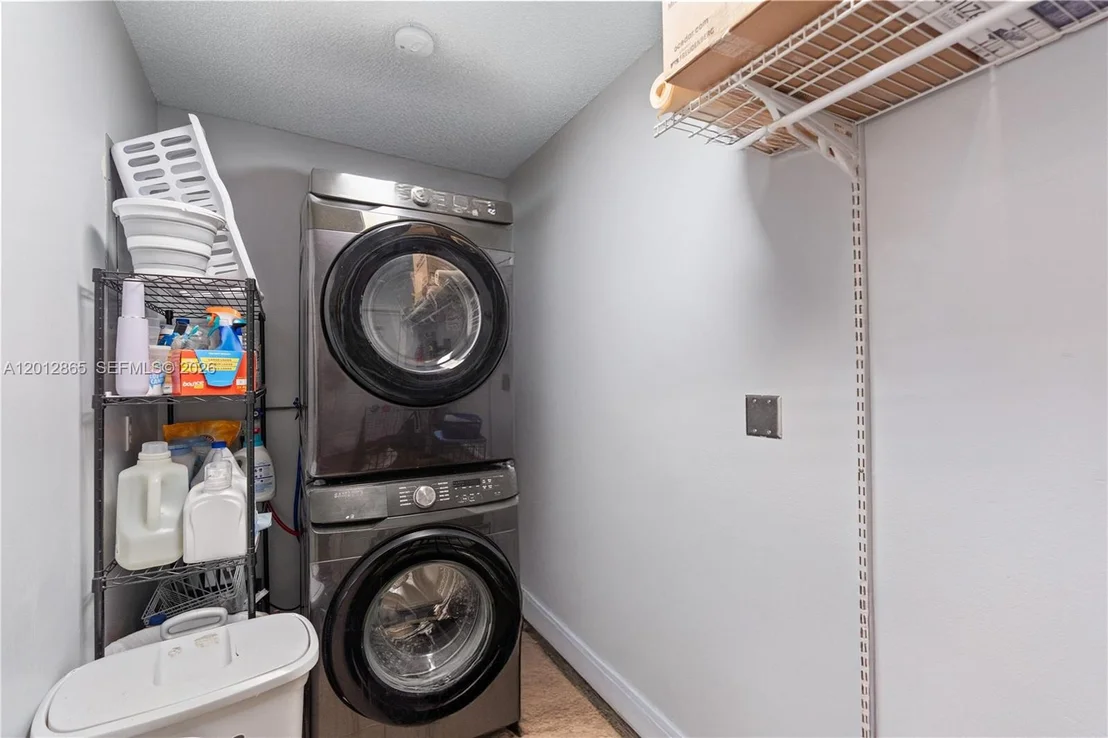Photo of 5300 NW 30th Pl