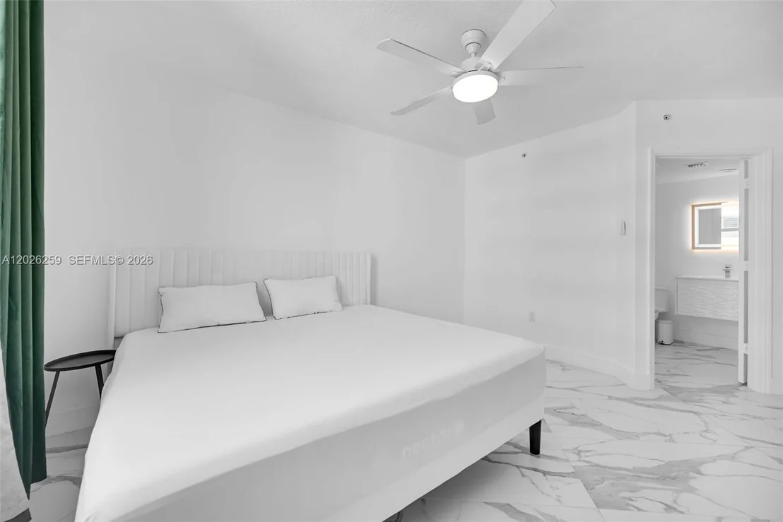 Photo of Unit 821 at 9201 Collins Ave