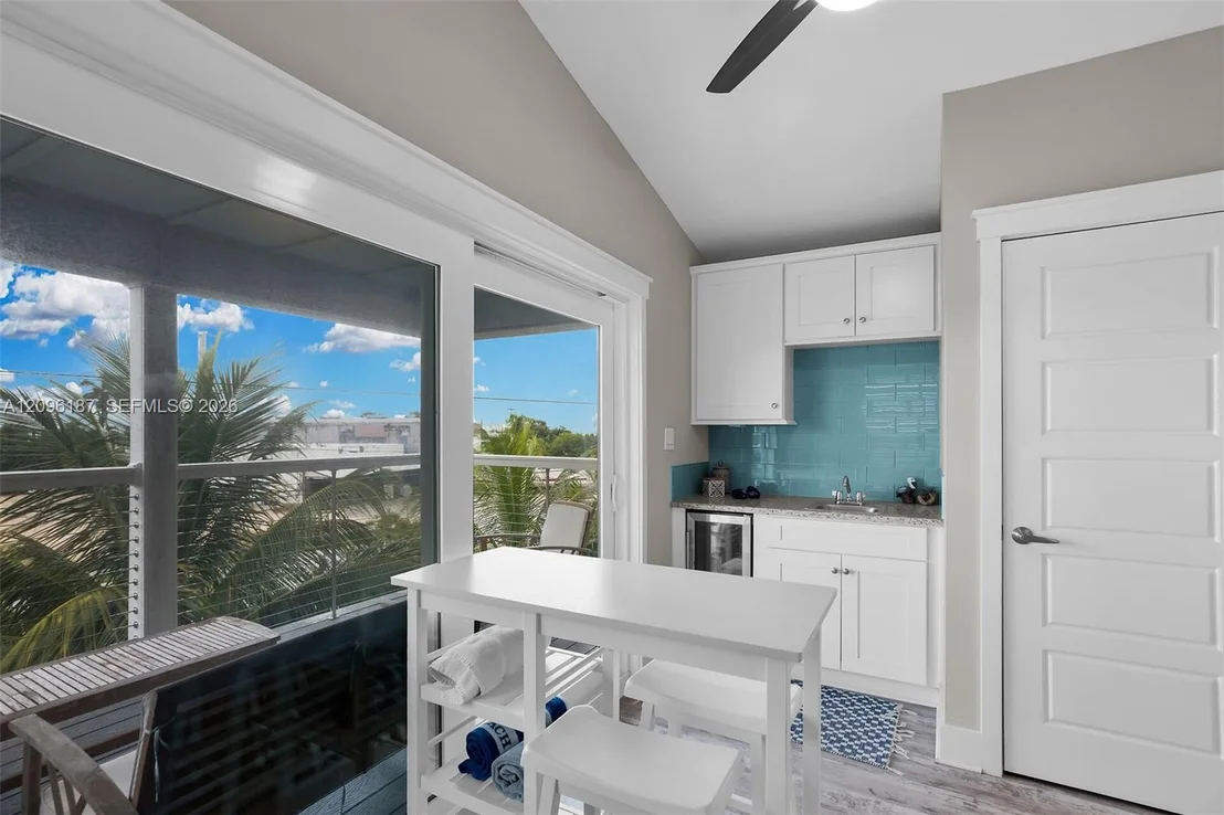 Photo of 101 11 Street Ocean Unit 3