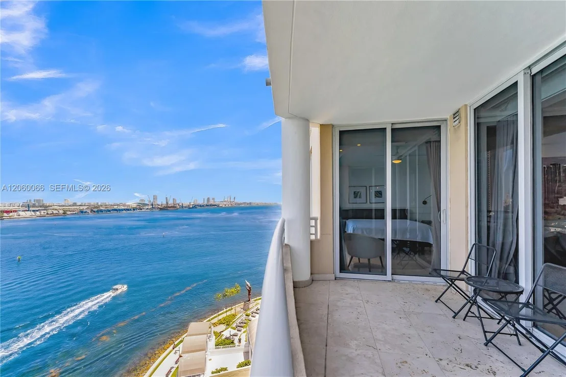 Photo of Unit 1102 at 848 Brickell Key Dr