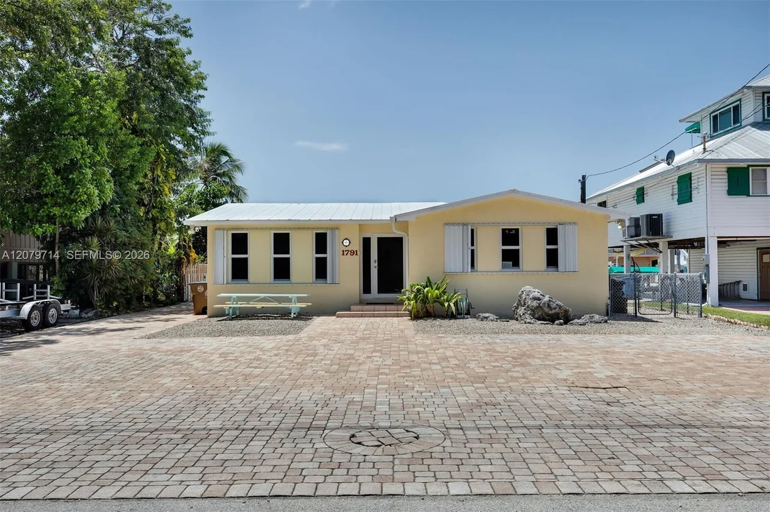 Photo of 1791 Grouper Dr