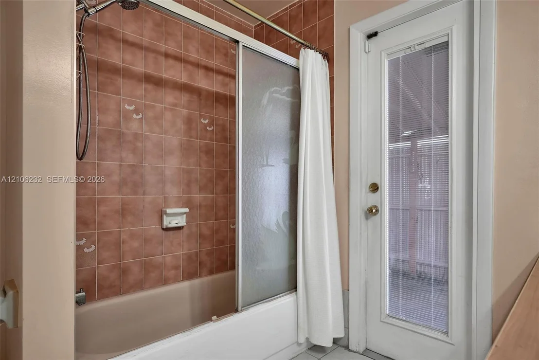 Photo of 6537 NW 201st Ter