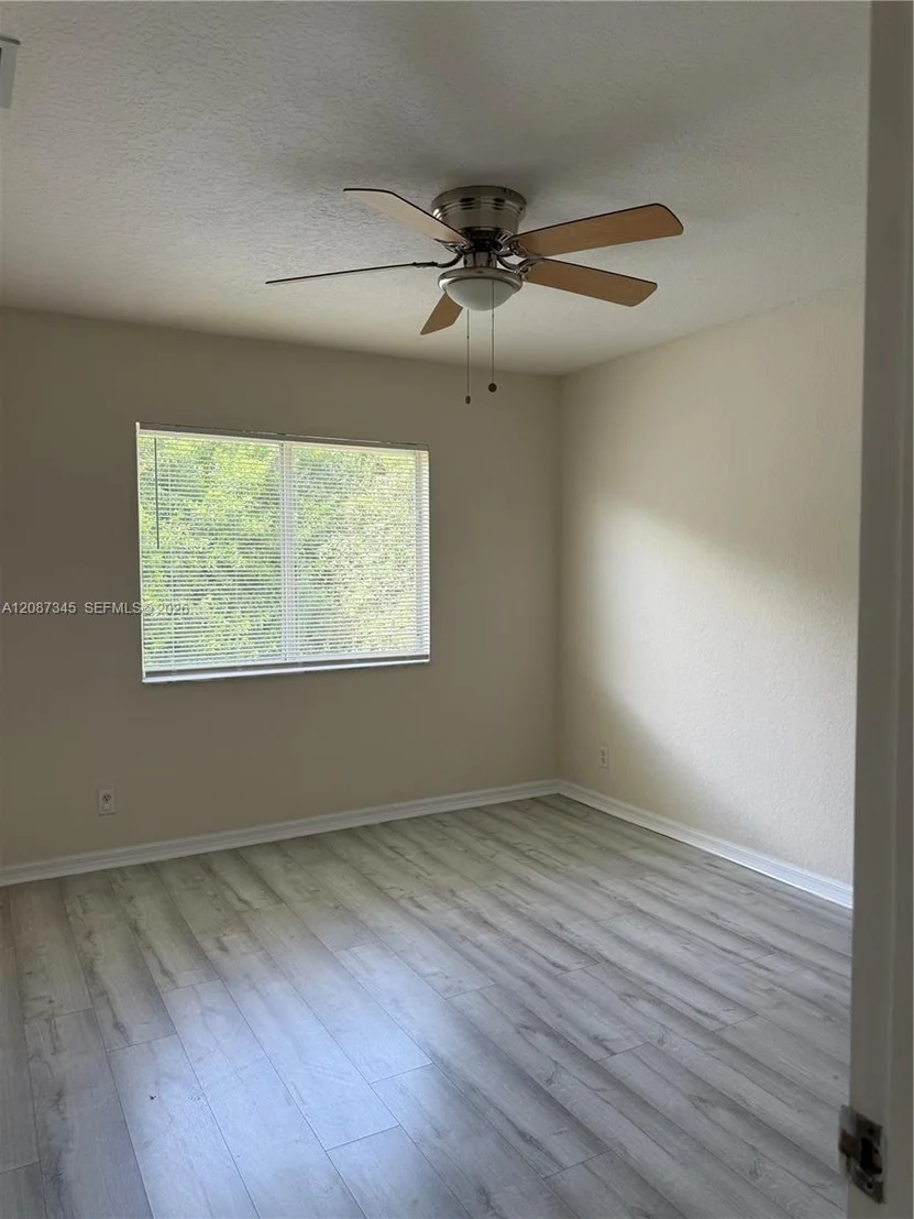 Photo of 4550 SE Graham Dr