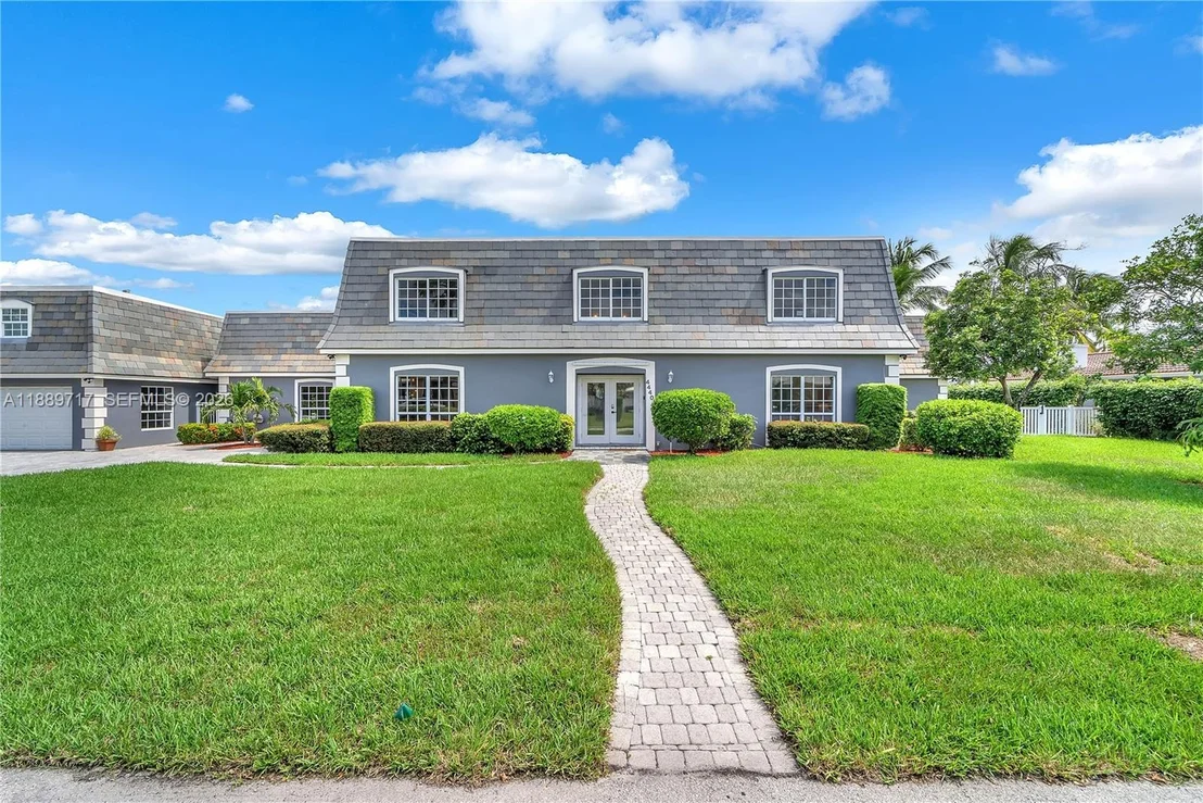 Photo of 4440 NE 23rd Ave