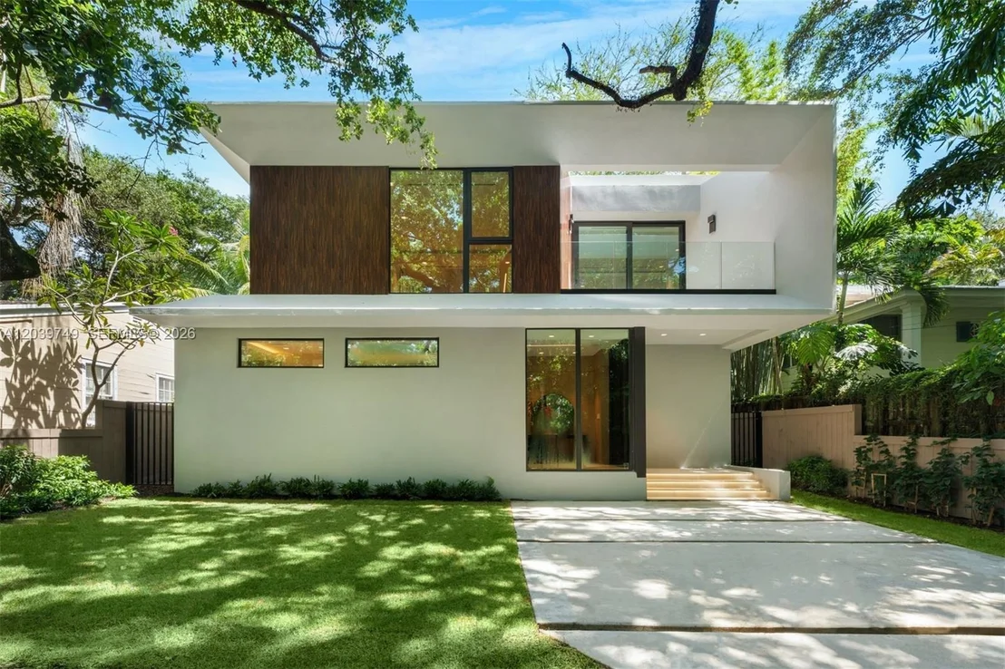Photo of 3579 Avocado Ave