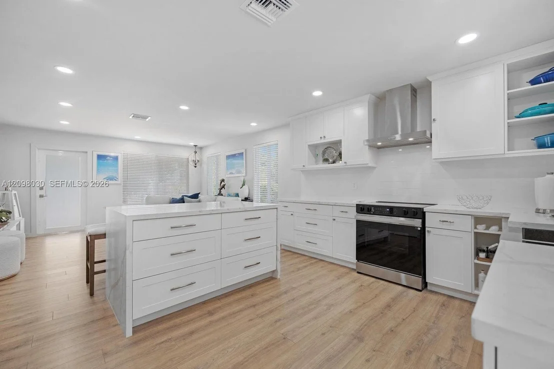 Photo of 53 Bonefish Ave