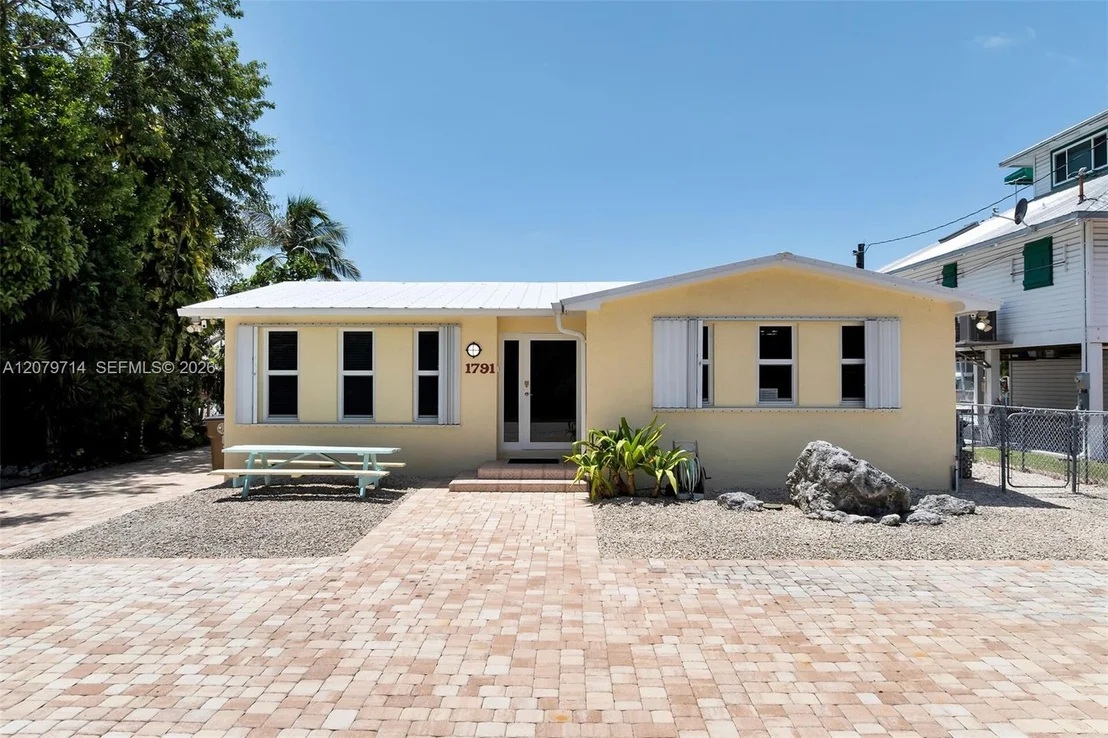 Photo of 1791 Grouper Dr