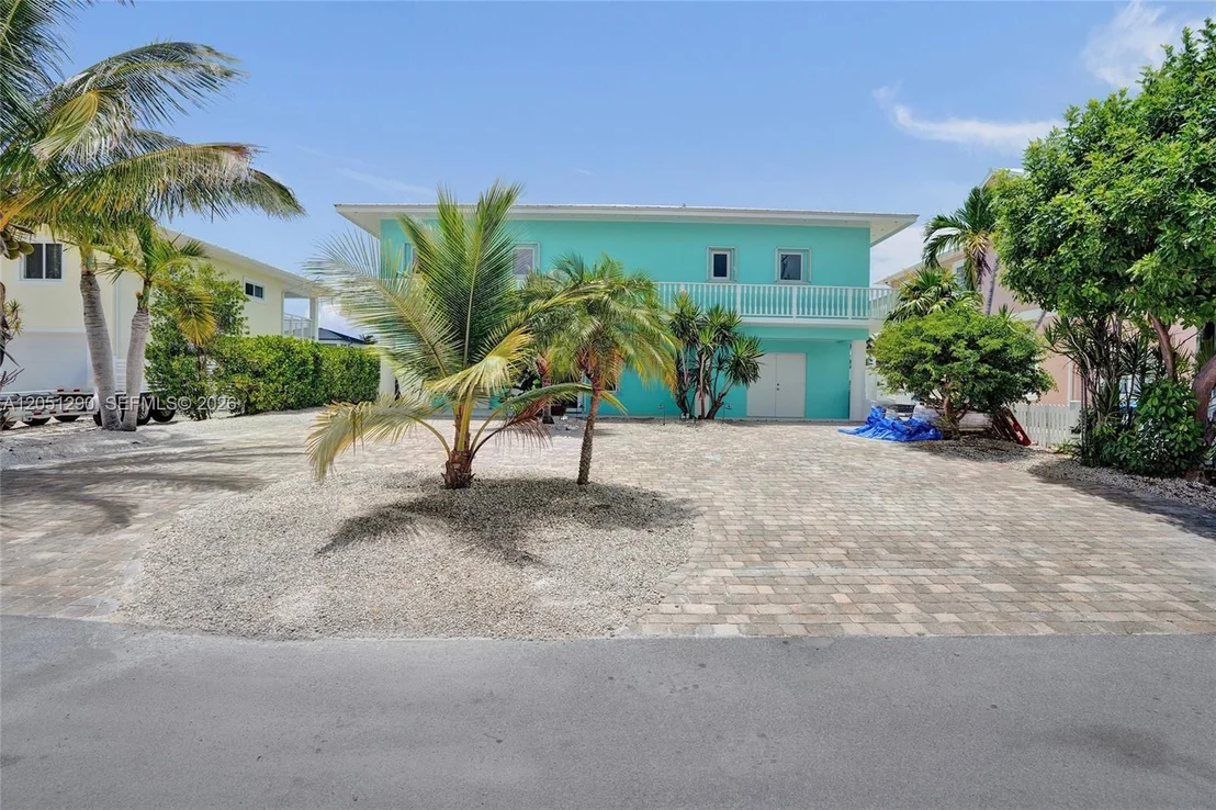 Photo of 107 Valencia Dr