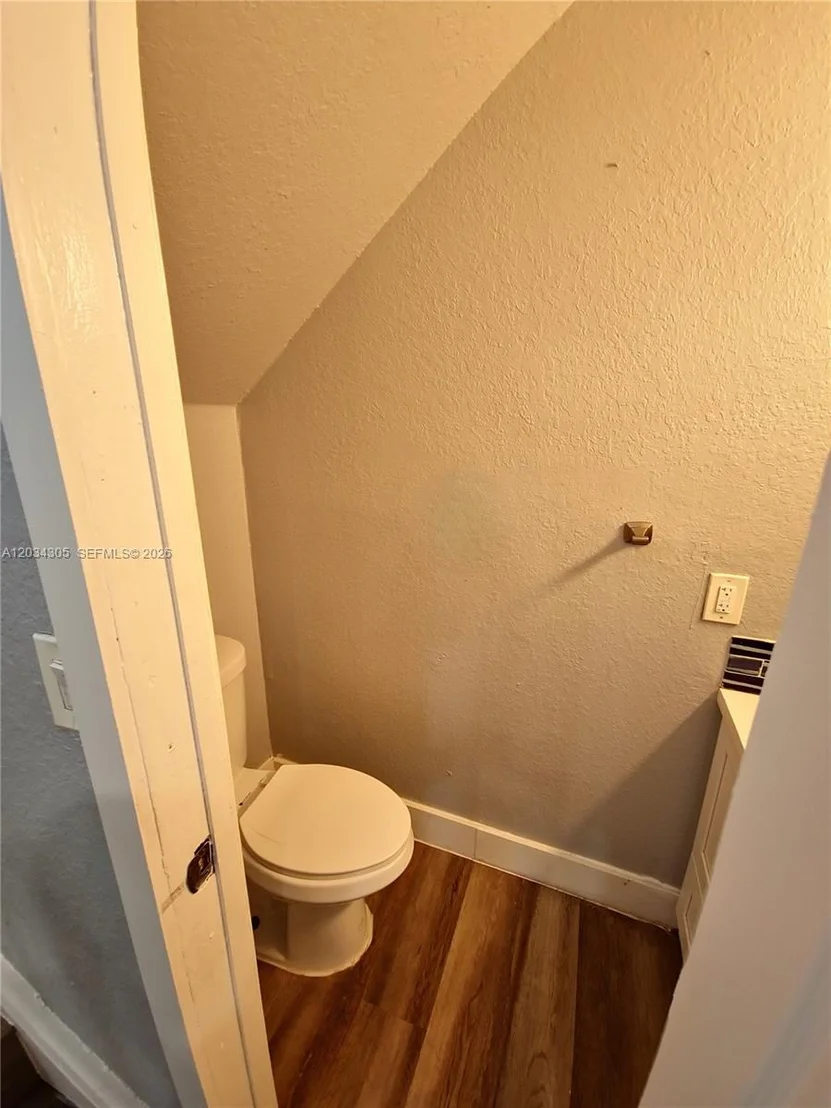 Photo of 3463 Cluster Rd