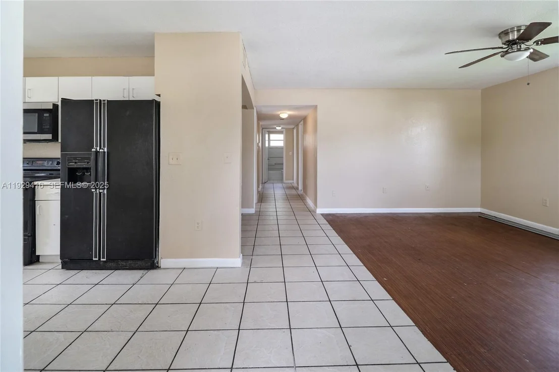Photo of 2725 NW 3rd St