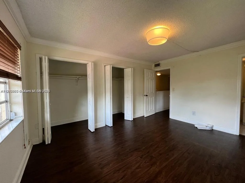Photo of Unit 3209 at 
