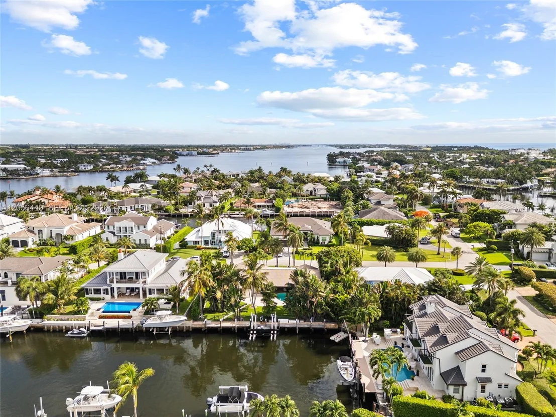 Photo of 18 Eleuthera Drive