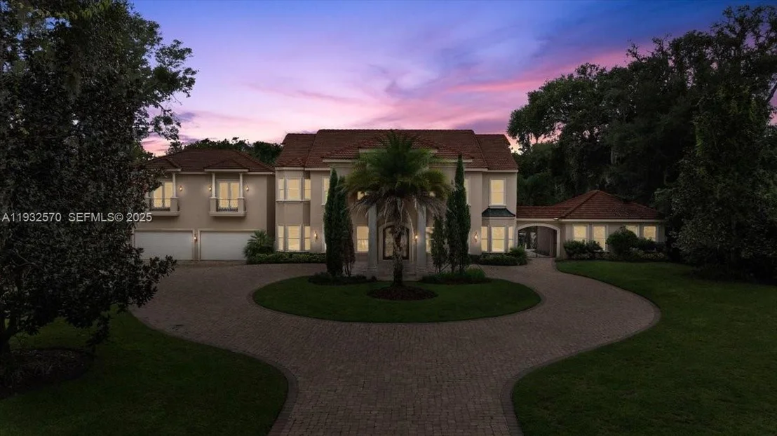Photo of 12 Tidewater Dr