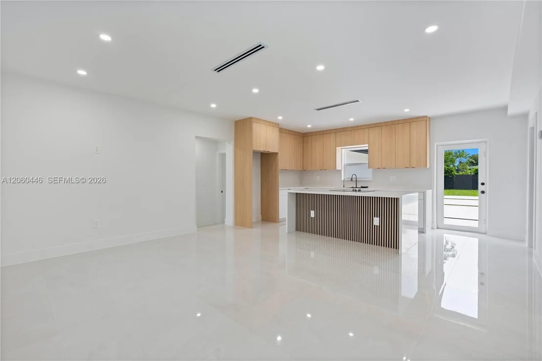 Photo of 35 Allen Rd