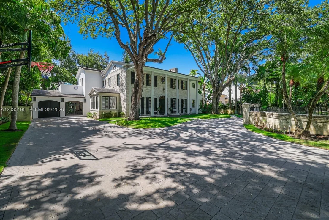 Photo of 3120 Brickell Ave