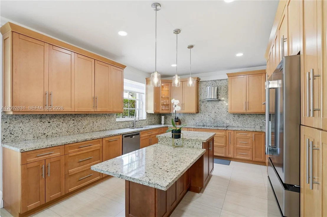 Photo of 1612 Blue Jay Cir