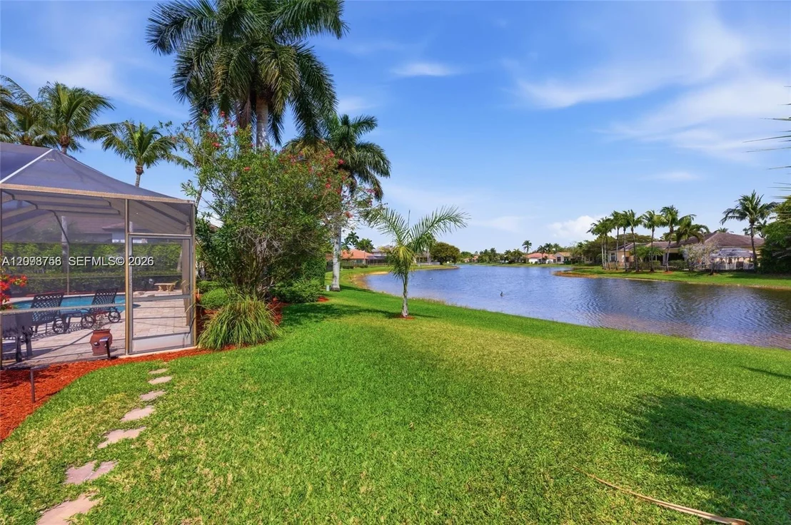 Photo of 158 Dockside Cir