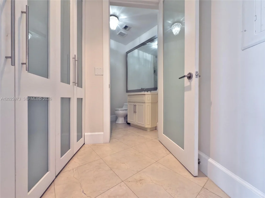 Photo of Unit 306 at 848 Brickell Key Dr