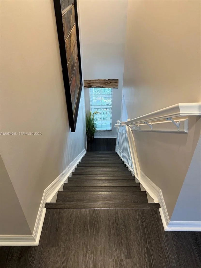 Photo of 425 Pumpkin Dr