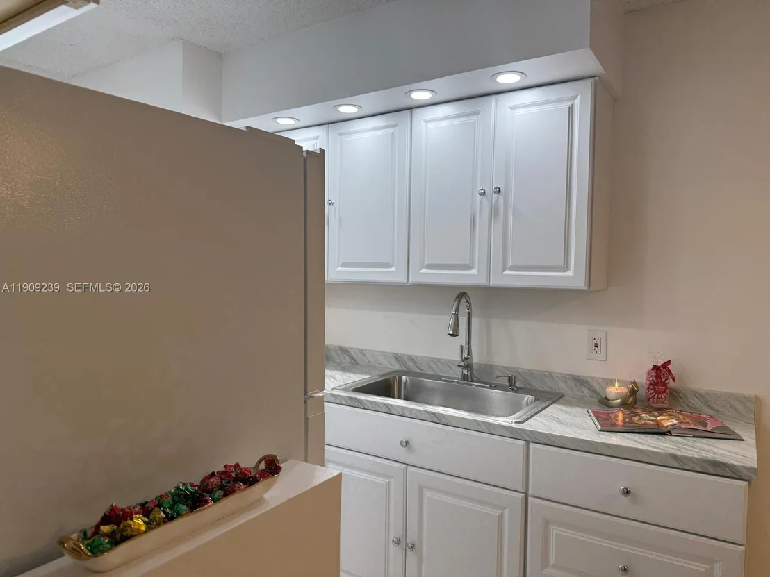 Photo of Unit 105 at 523 Trace Cir