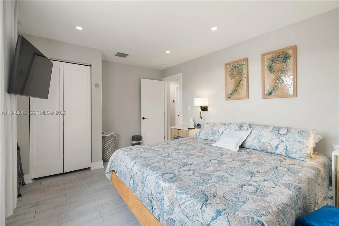 Photo of 127 Seaside Ave