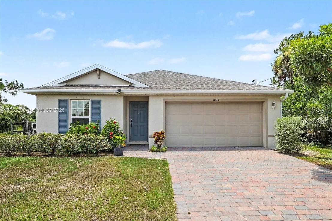 Photo of 5003 Pinetree LN