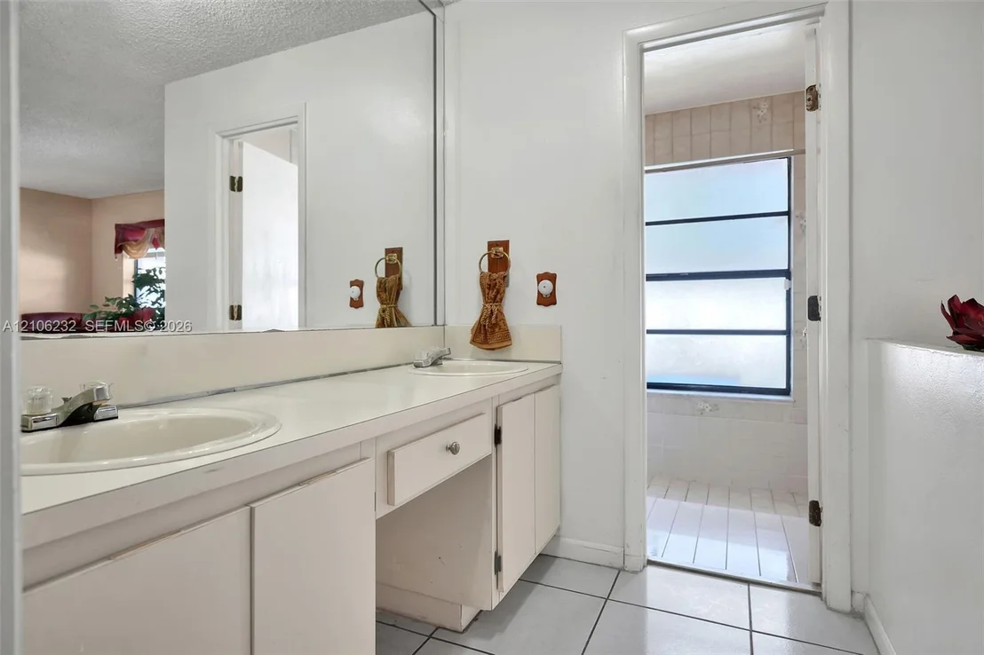 Photo of 6537 NW 201st Ter