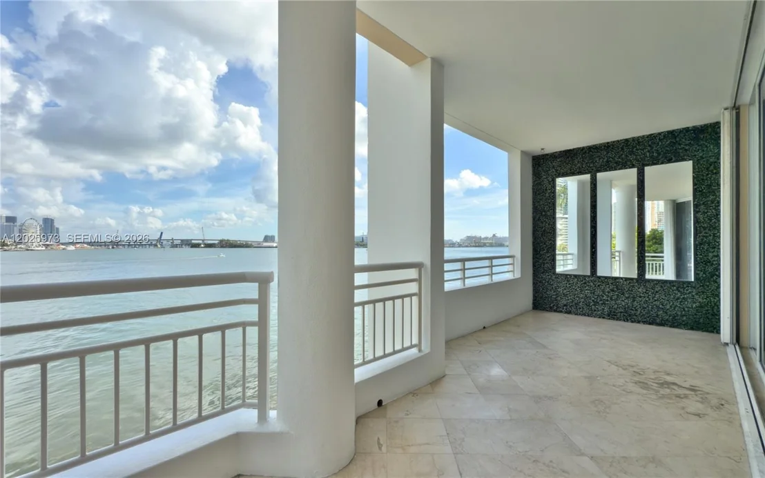 Photo of Unit 306 at 848 Brickell Key Dr