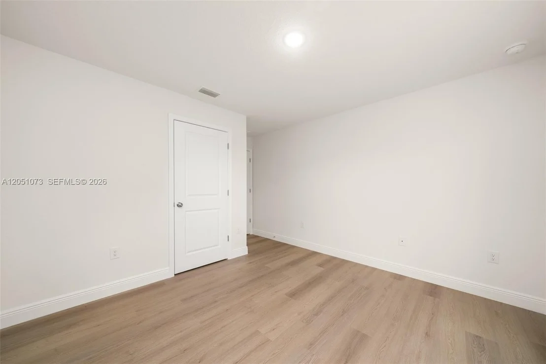 Photo of 5526 Cortez Blvd.
