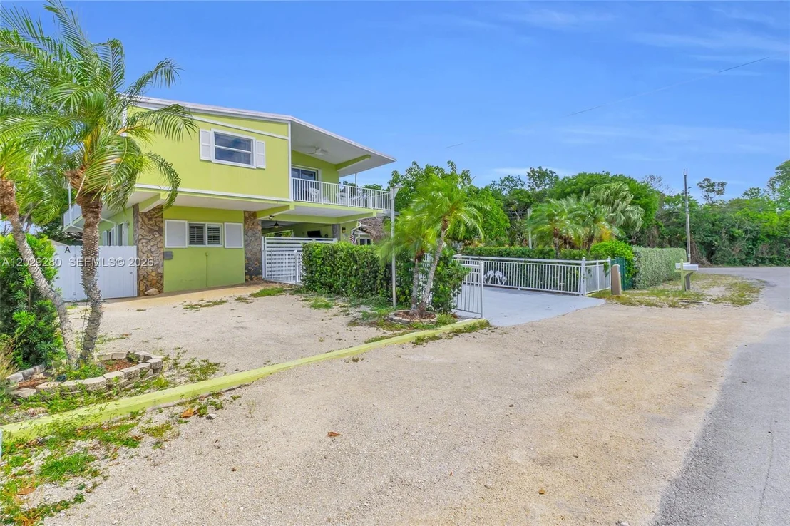 Photo of 443 4TH Rd