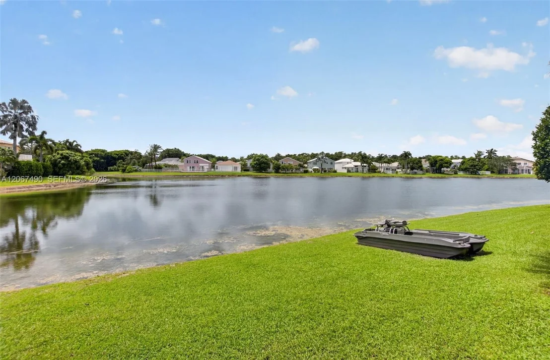 Photo of 6543 Marbletree Ln