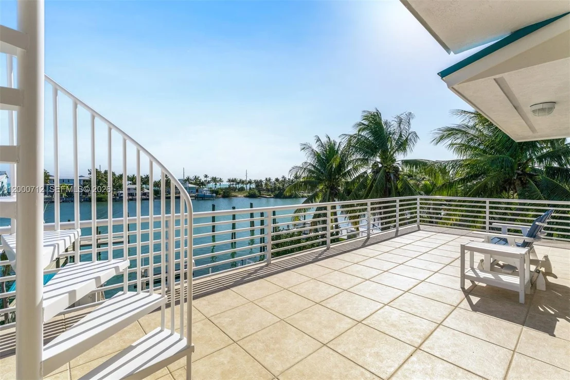 Photo of 137 Sapodilla Dr