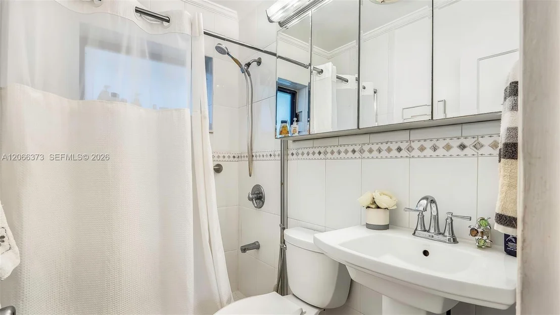 Photo of 154 W 59th St