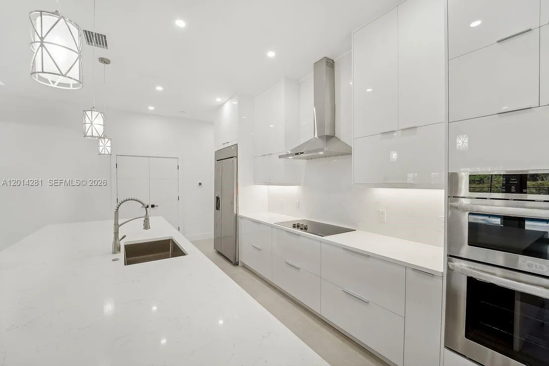 Photo of 15267 Appleton Blvd.