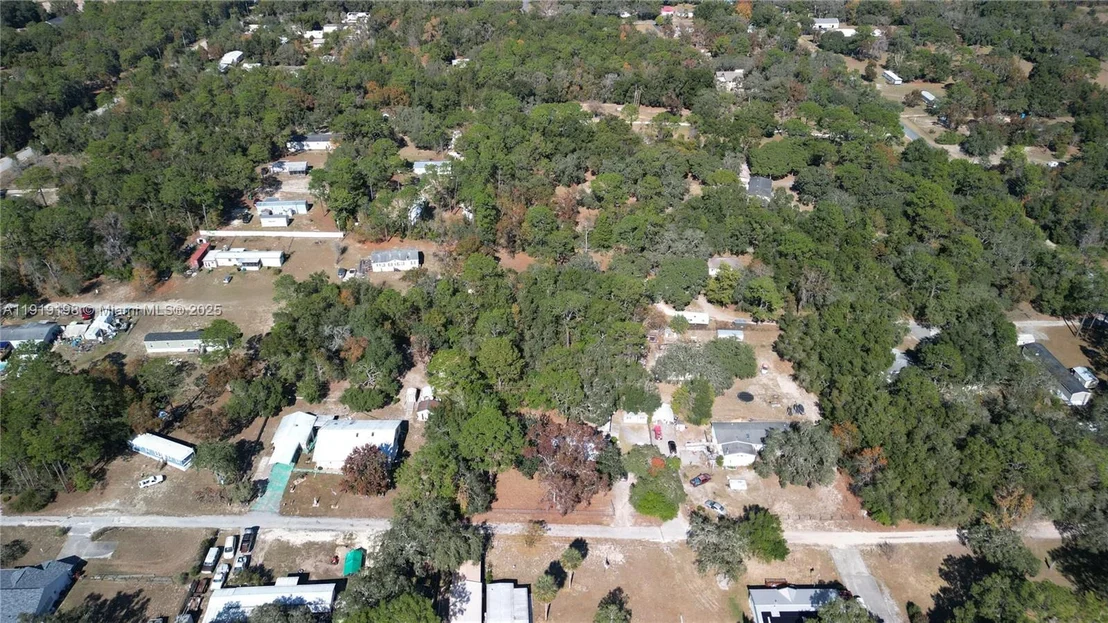 Photo of 1163 E CANVAS LN