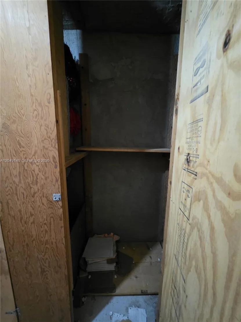 Photo of Unit 607 at 605 Oaks Dr