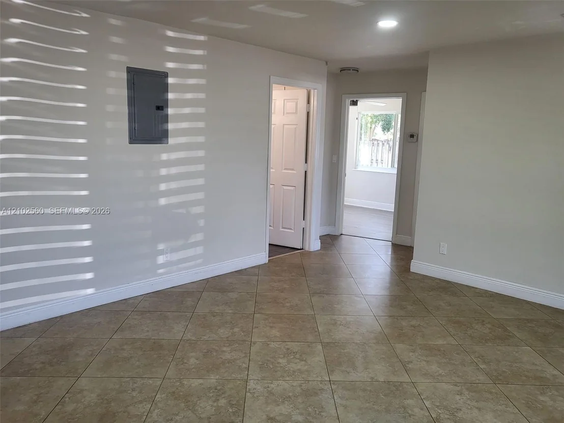 Photo of 3700 NE 13th Ter