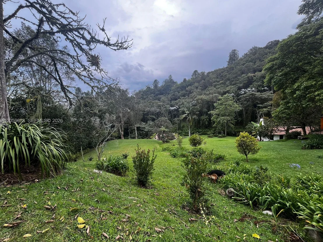 Photo of 123 El Retiro