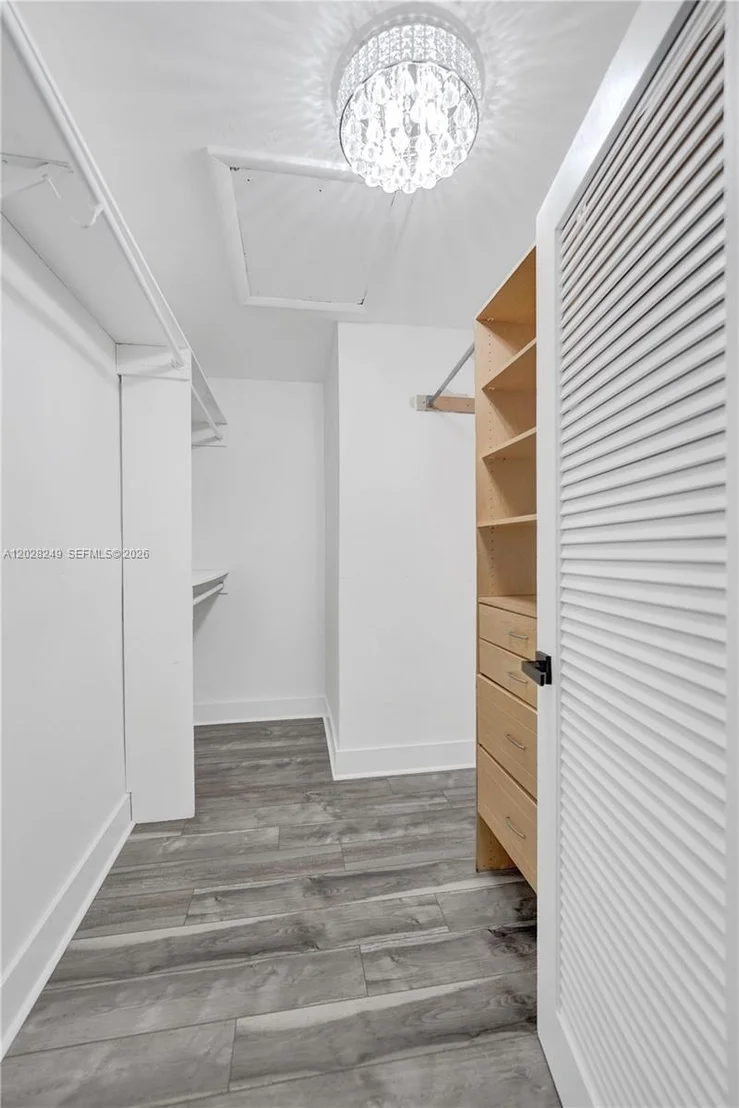 Photo of 417 SE 4th St
